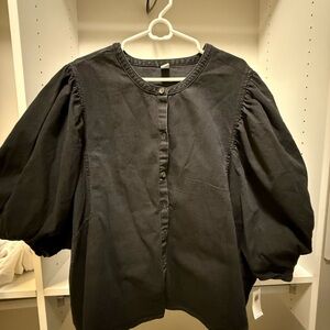 Old Navy Black Button-Front Puff Sleeve Top